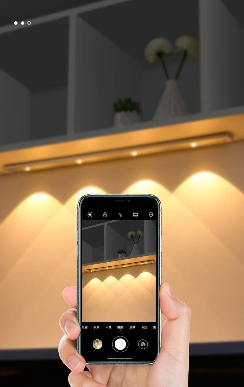 Luminária LED com Sensor de Movimento "Cat's Eye" ✨